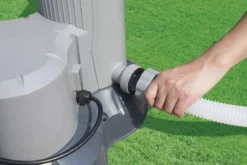 Bestway Solar Mat - Tot 8m3 -Zwembad en SPA 1267 1900 solar mat aan adapter