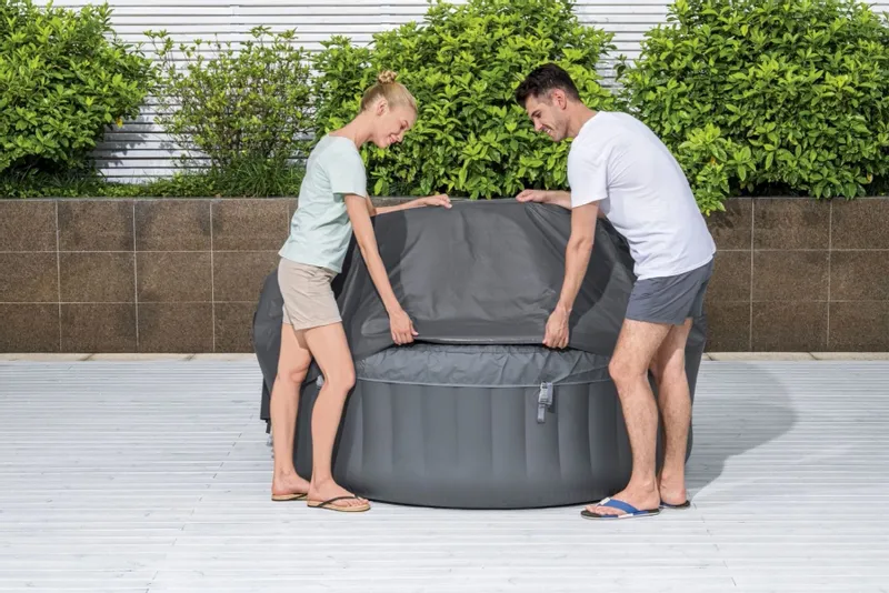 Bestway Lay-Z Spa Isolerende Beschermhoes - Ø 216 Cm 7 Bestway Lay-Z Spa Isolerende Beschermhoes - Ø 216 Cm - Afbeelding 5