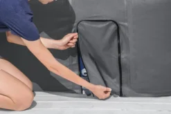 Bestway Lay-Z Spa Isolerende Beschermhoes - 230 X 230 Cm -Zwembad en SPA 1267 1900 thermal cover vierkant ritsen resultaat 1