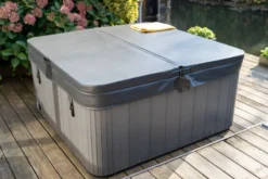 W'eau Spa Cover 240 X 240 Cm - Radius 18 Cm -Zwembad en SPA kopie van laj09922 2 1