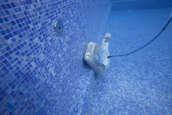 Dolphin Zenit 20 Pro Zwembadrobot -Zwembad en SPA zenit20 10